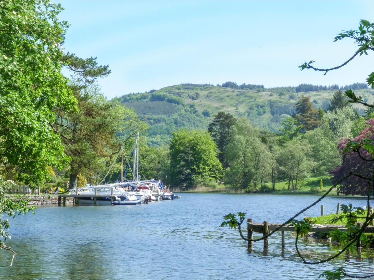 Yew - Woodland Cottages Bowness-on-Windermere Exteriör bild