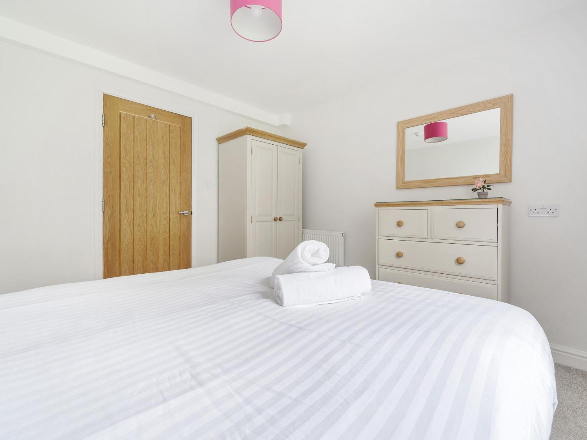 Yew - Woodland Cottages Bowness-on-Windermere Exteriör bild