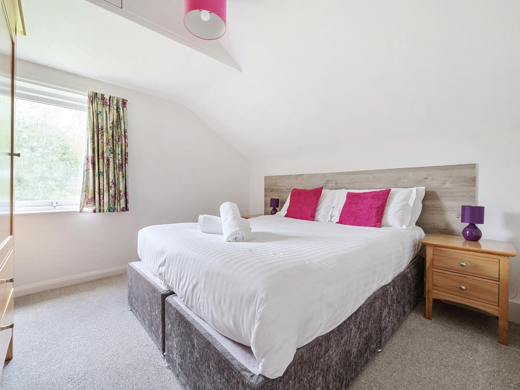 Yew - Woodland Cottages Bowness-on-Windermere Exteriör bild